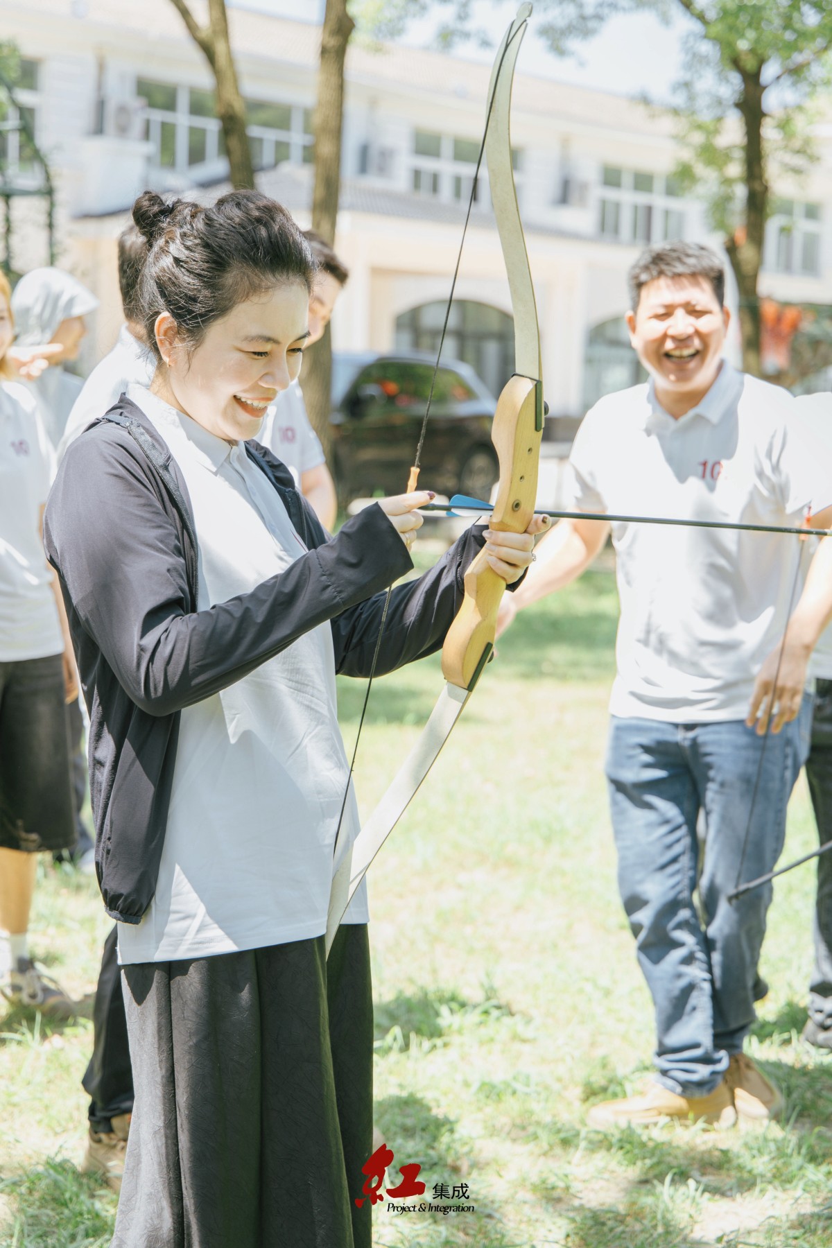 拾级而上，共铸辉煌——红集成十周年庆典暨2025年年会(图7)